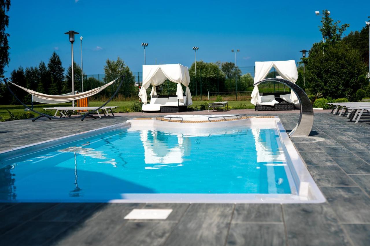 Rezydencja Sosnowa Luxury Hotel Janów Lubelski Buitenkant foto