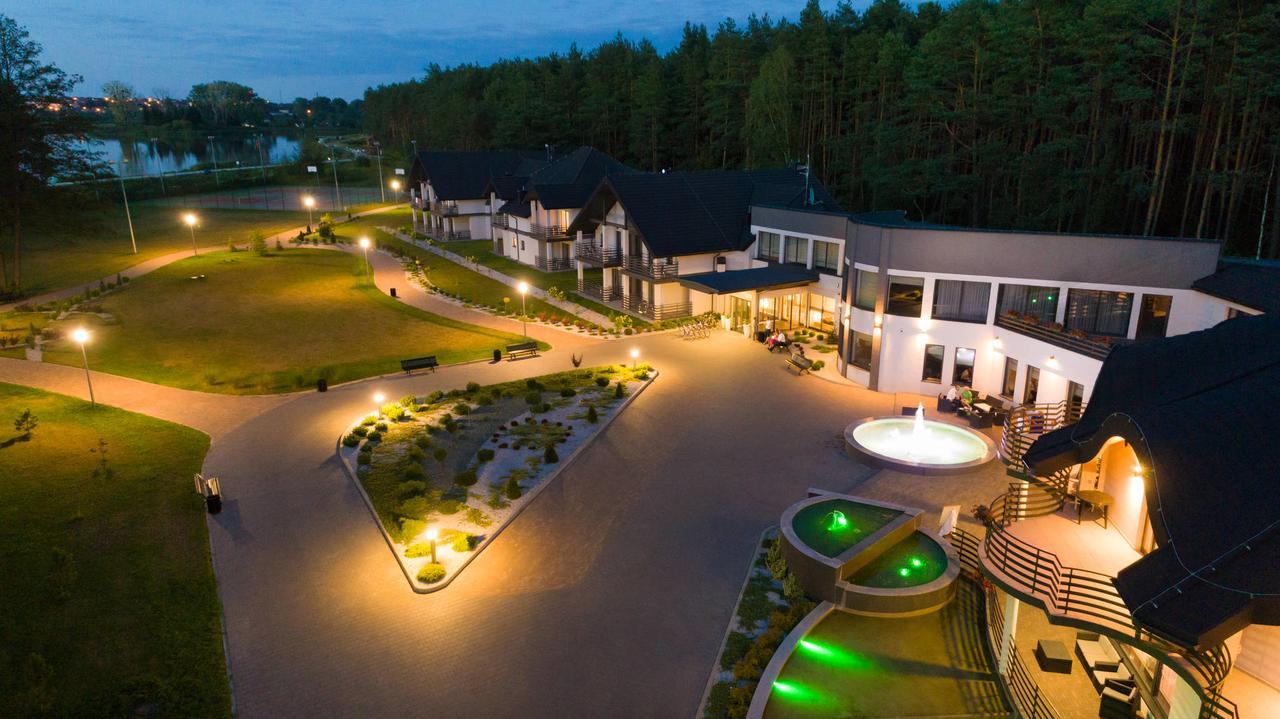 Rezydencja Sosnowa Luxury Hotel Janów Lubelski Buitenkant foto