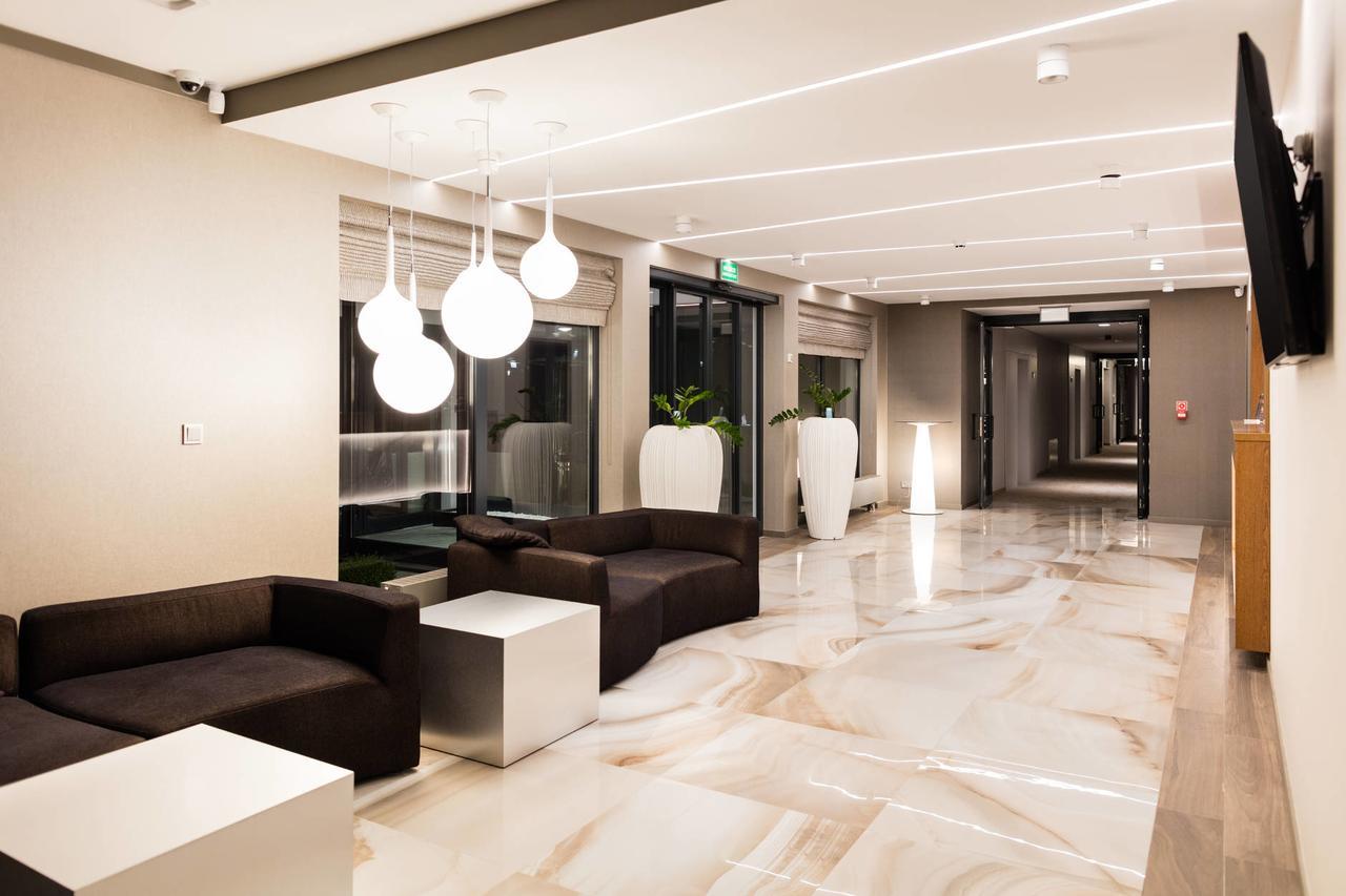Rezydencja Sosnowa Luxury Hotel Janów Lubelski Buitenkant foto