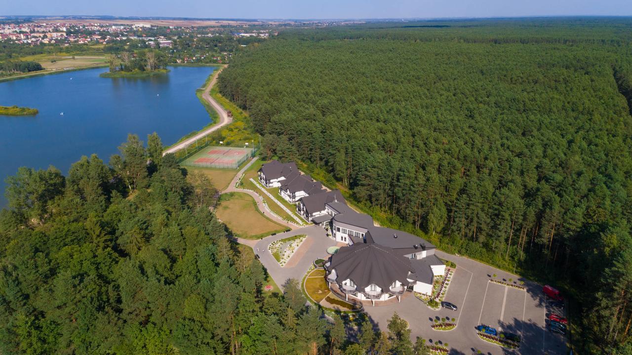 Rezydencja Sosnowa Luxury Hotel Janów Lubelski Buitenkant foto